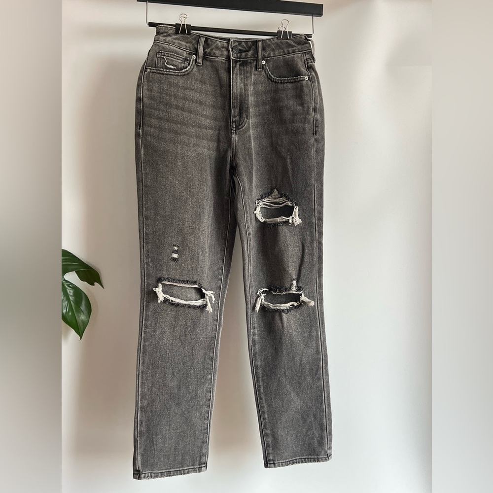 Black Pac Sun Mom Jean, ripped jeans. Size 25. Grey distressed. High waist.